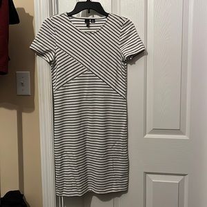 Women’s dress XS